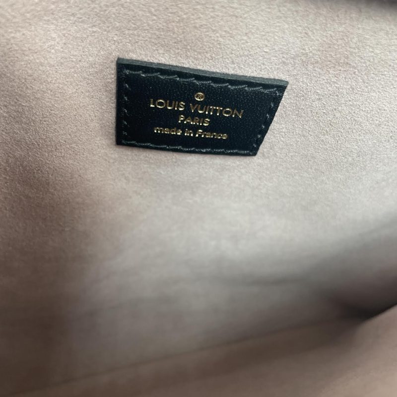 LOUIS VUITTON Coussin PM - Black - Logoexplore - Image 9