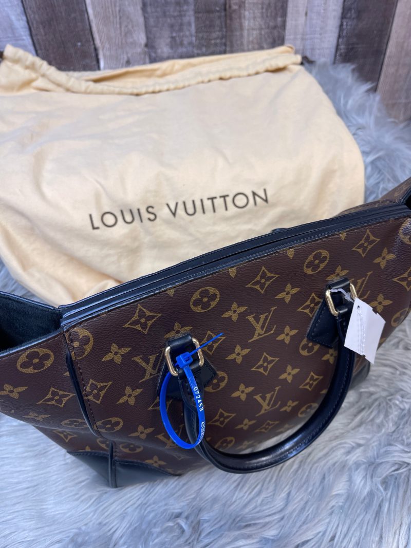Louis Vuitton Handbag Luxury Designer - Logoexplore - Image 3