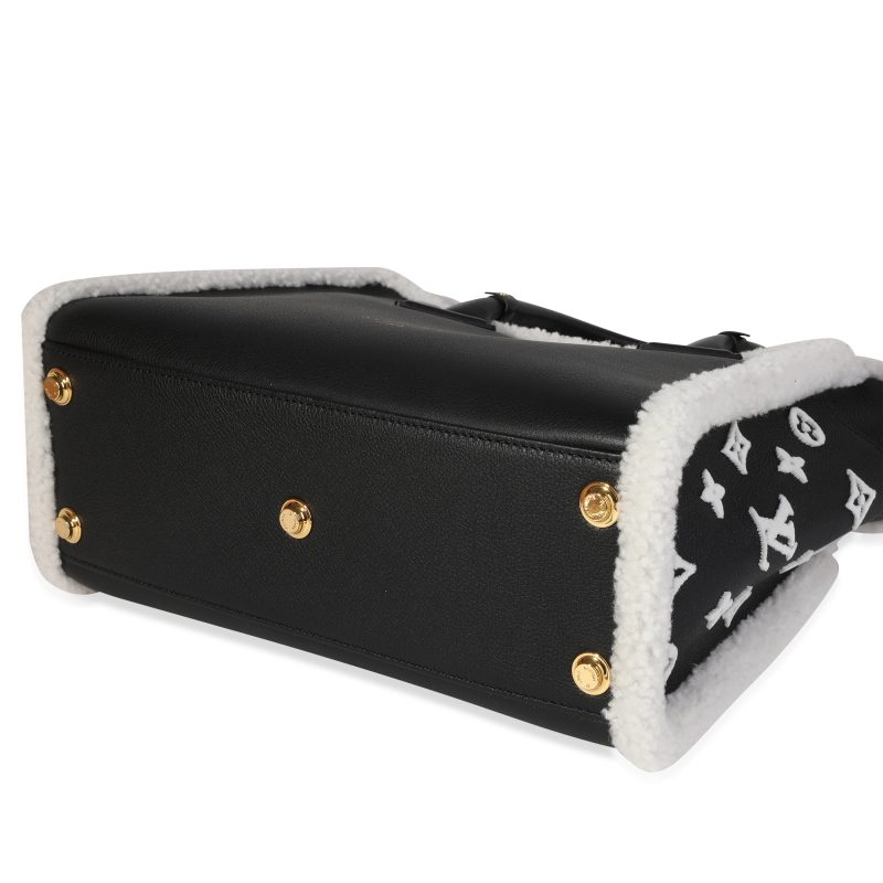 LOUIS VUITTON Black Grained Calfskin & White Shearling Monogram On My Side MM - Logoexplore - Image 6
