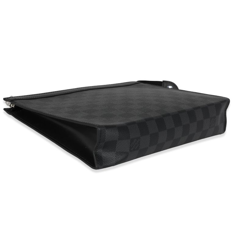 LOUIS VUITTON Damier Graphite Canvas Pochette Voyage MM - Logoexplore - Image 2