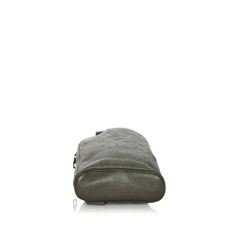 Louis Vuitton Chalk Sling Bag Green Monogram Leather - Logoexplore - Image 5