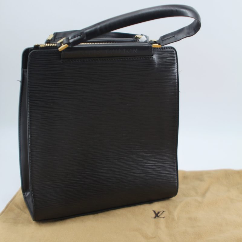 Louis Vuitton Figari PM - Logoexplore - Image 8
