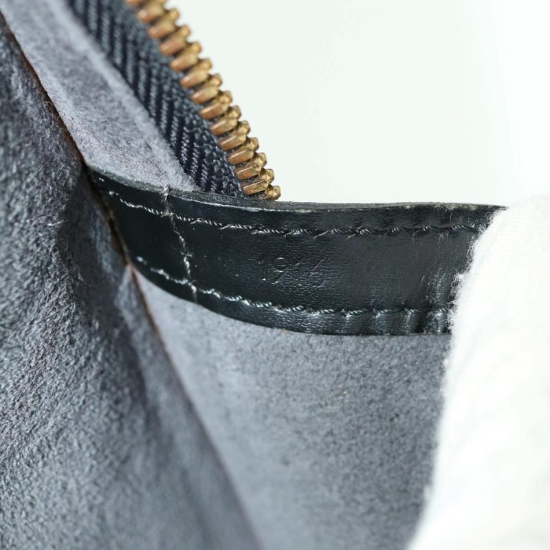 Louis Vuitton Gobelins Backpack - Logoexplore - Image 6