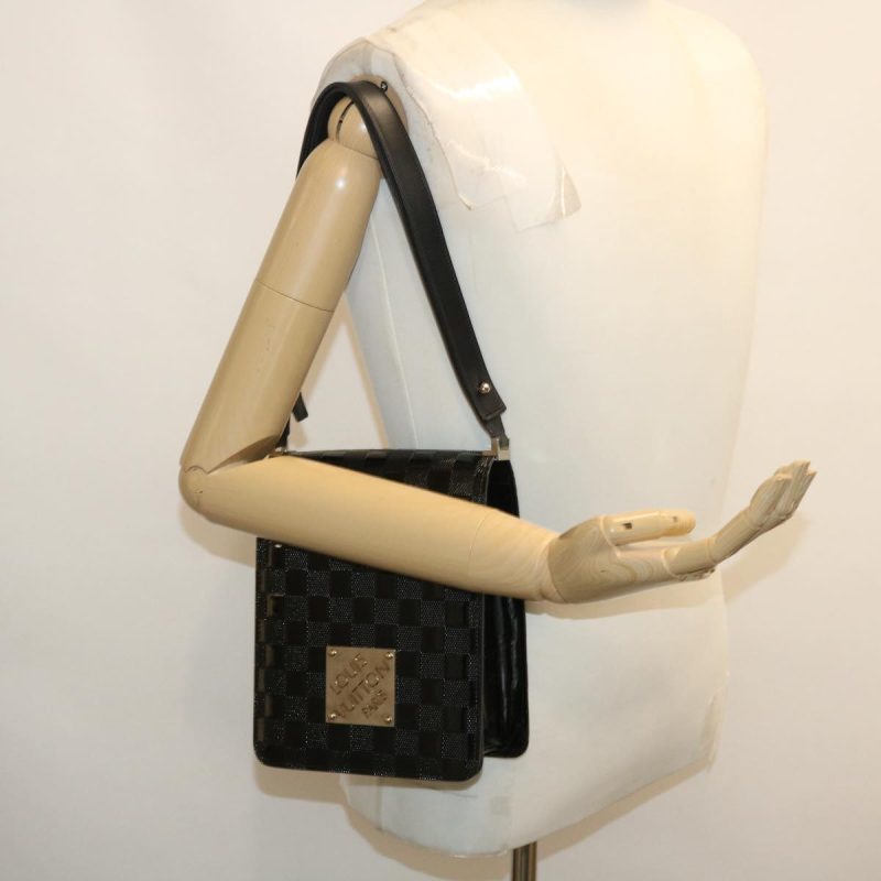 Louis Vuitton COUVERTURE AGENDA FONCTIONNEL PM Shoulder Bag - Logoexplore - Image 8