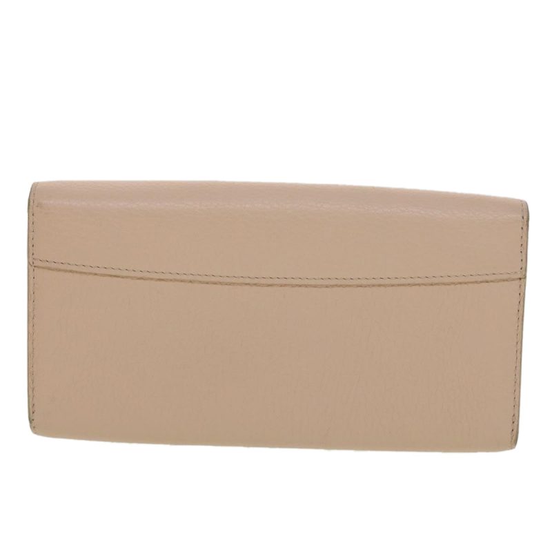 Louis Vuitton Capucines Wallet - Logoexplore - Image 2