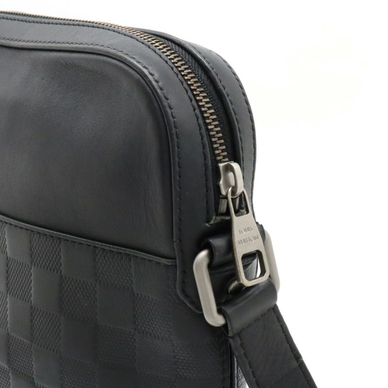 LOUIS VUITTON Damier Infini Pochette District Shoulder Bag Onyx Black N23355 - Logoexplore - Image 6