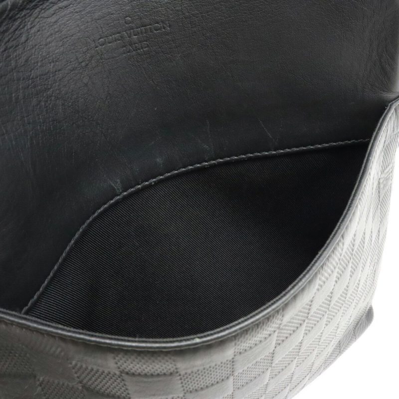 LOUIS VUITTON Damier Infini Pochette District Shoulder Bag Onyx Black N23355 - Logoexplore - Image 9