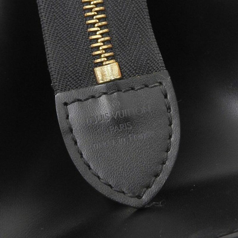 Louis Vuitton Epi Sac Triangle Handbag Noir M52092 - Logoexplore - Image 9