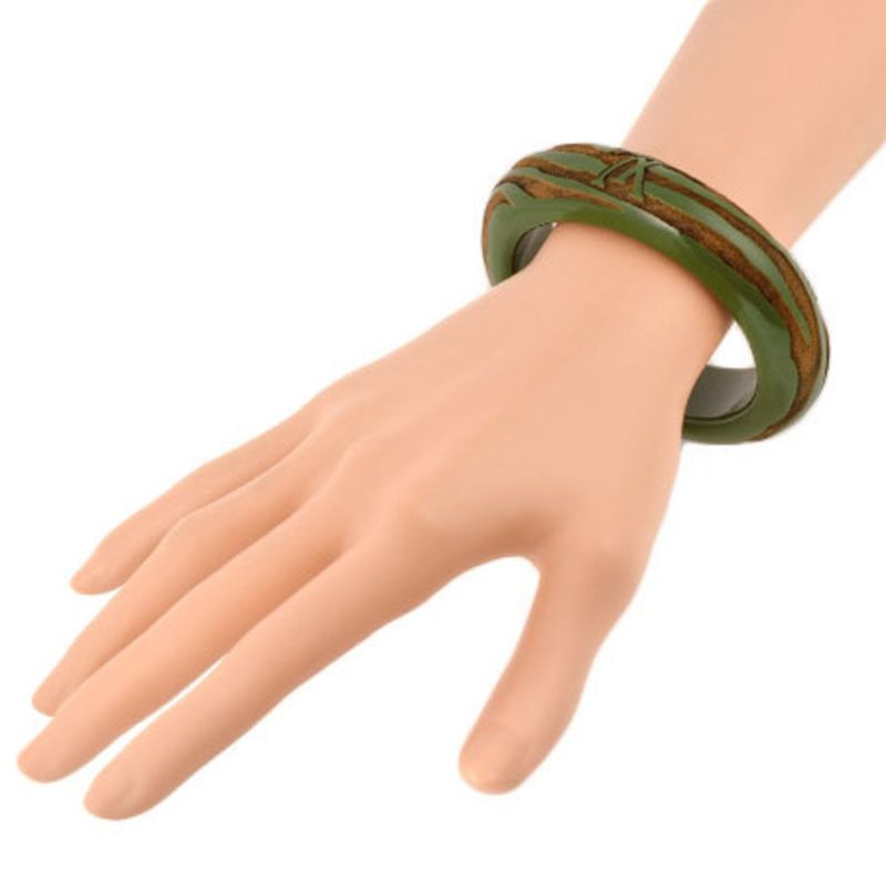 Louis Vuitton Brasserie Leo Monogram Bangle Green Wood - Logoexplore - Image 5