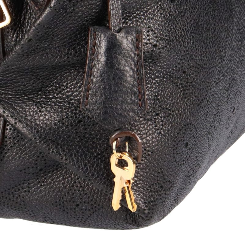 Louis Vuitton Galatea PM Mahina Shoulder Bag Noir Ladies - Logoexplore - Image 9