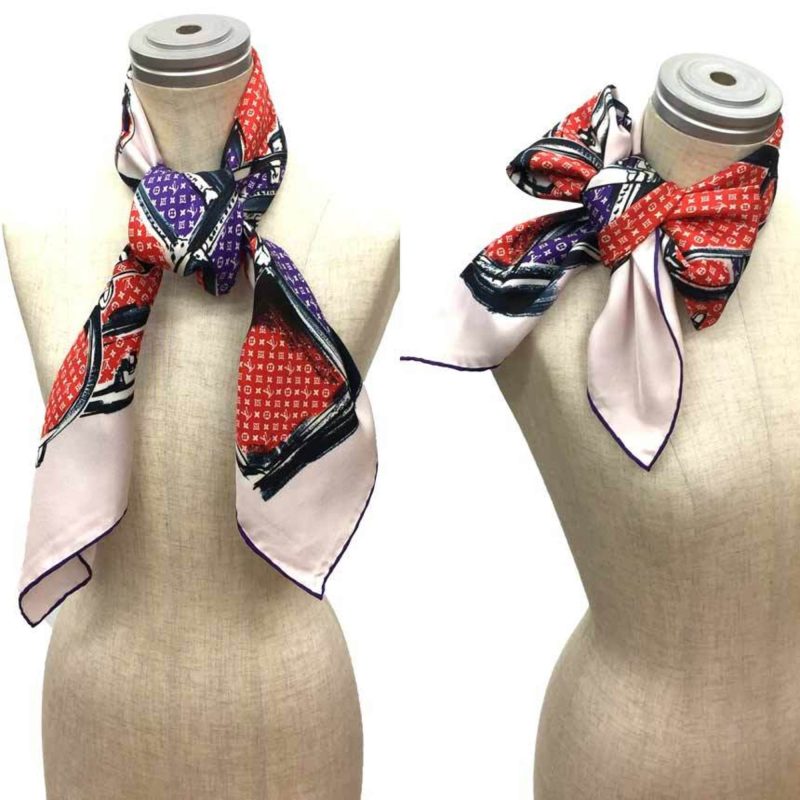 LOUIS VUITTON Carre Trunk Scarf Monogram Travel Bag Pattern 100% Silk Pink Red Purple - Logoexplore - Image 2