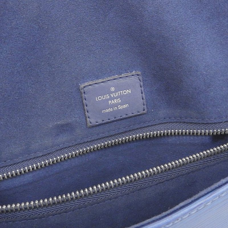 Louis Vuitton Epi Harrington Messenger PM Shoulder Bag M53407 - Logoexplore - Image 8