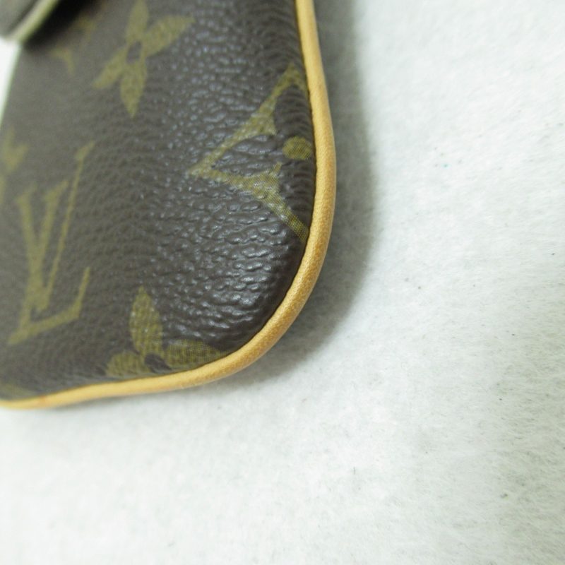 LOUIS VUITTON Etui Telephonne MM Brown Monogram PVC coated canvas M66546 - Logoexplore - Image 6