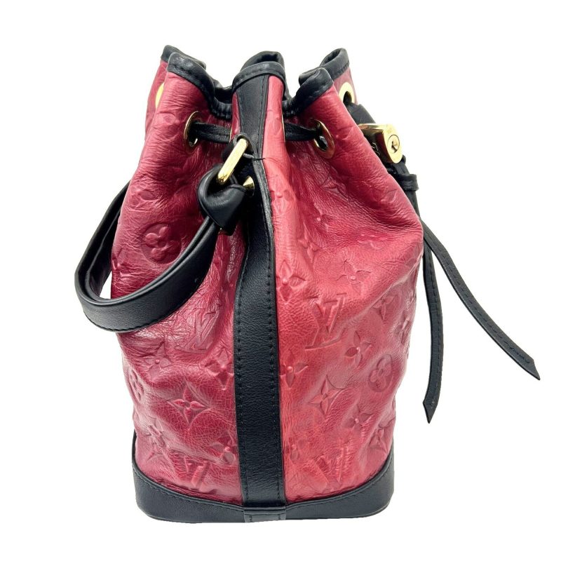 LOUIS VUITTON Dubourge Neonoe 2009 Autumn/Winter Collection Monogram Leather Handbag Studs Drawstring AR3009 Red Black - Logoexplore - Image 4