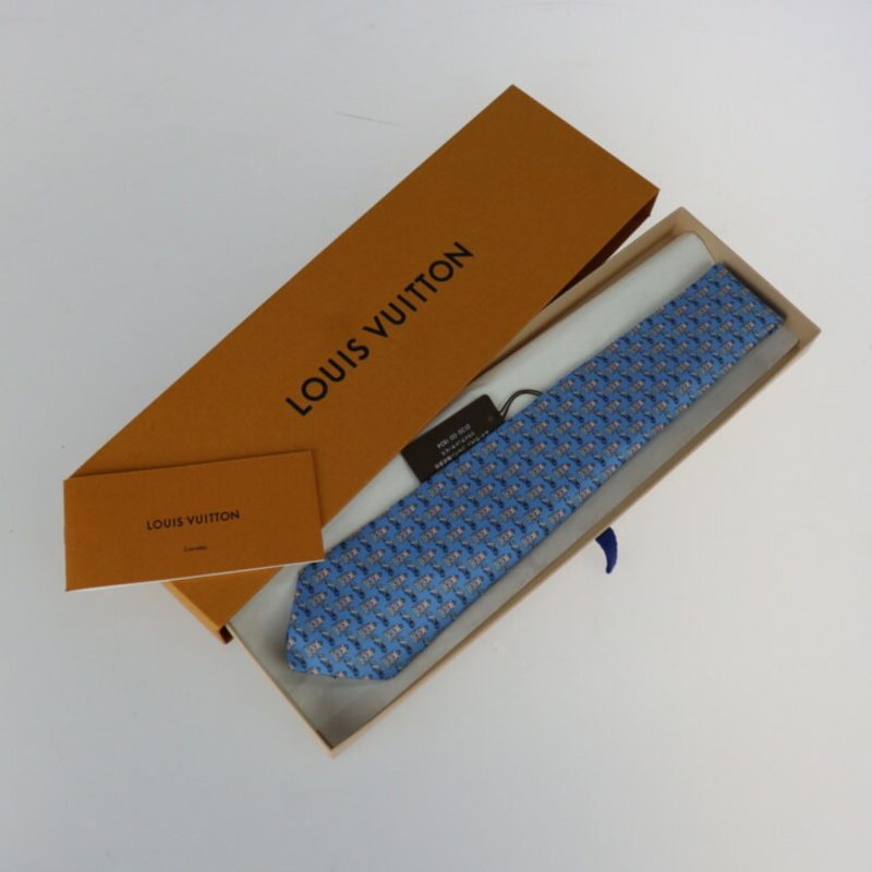 LOUIS VUITTON Cravat Globetrot Cars Tie M78558 Silk 100% Light Blue System Trunk x Car Pattern - Logoexplore - Image 6