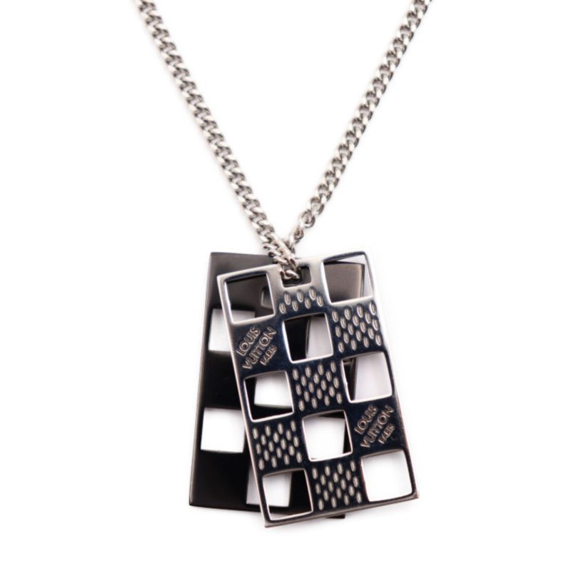 LOUIS VUITTON Collier Plate Damier Perforate Necklace M64191 Metal Silver Black Pendant - Logoexplore