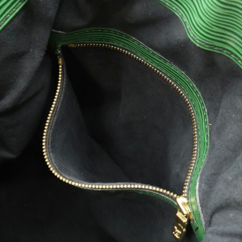 LOUIS VUITTON Epi Noe Shoulder Bag Leather Borneo Green M44004 - Logoexplore - Image 6
