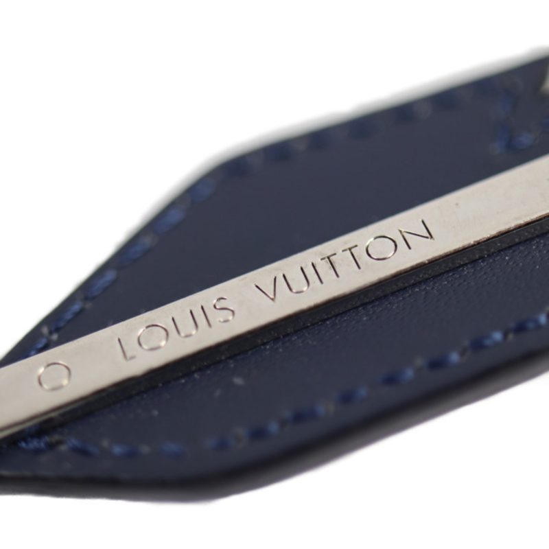 LOUIS VUITTON Dreaming Charms Keychain MP1776 Metal Leather Silver Navy Key Ring - Logoexplore - Image 4