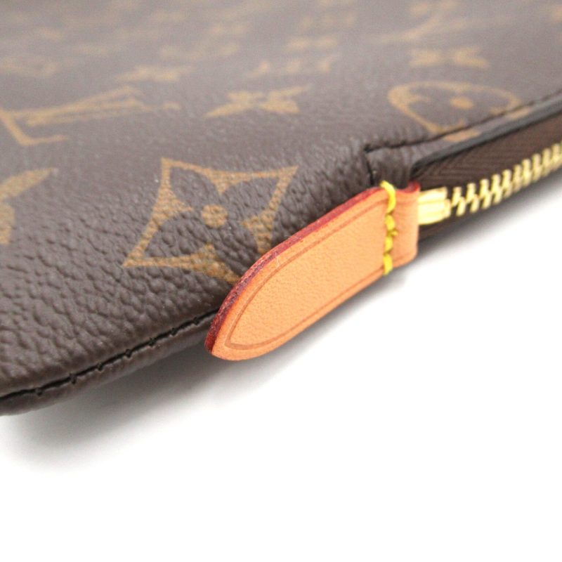 LOUIS VUITTON Etui Voyage GM Brown Monogram PVC coated canvas M43442 - Logoexplore - Image 8