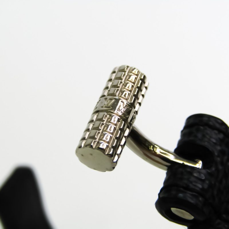 Louis Vuitton Damier Graphite Brass Recuff M6690E Damier Graphite Bracelet Damier Graphite - Logoexplore - Image 3