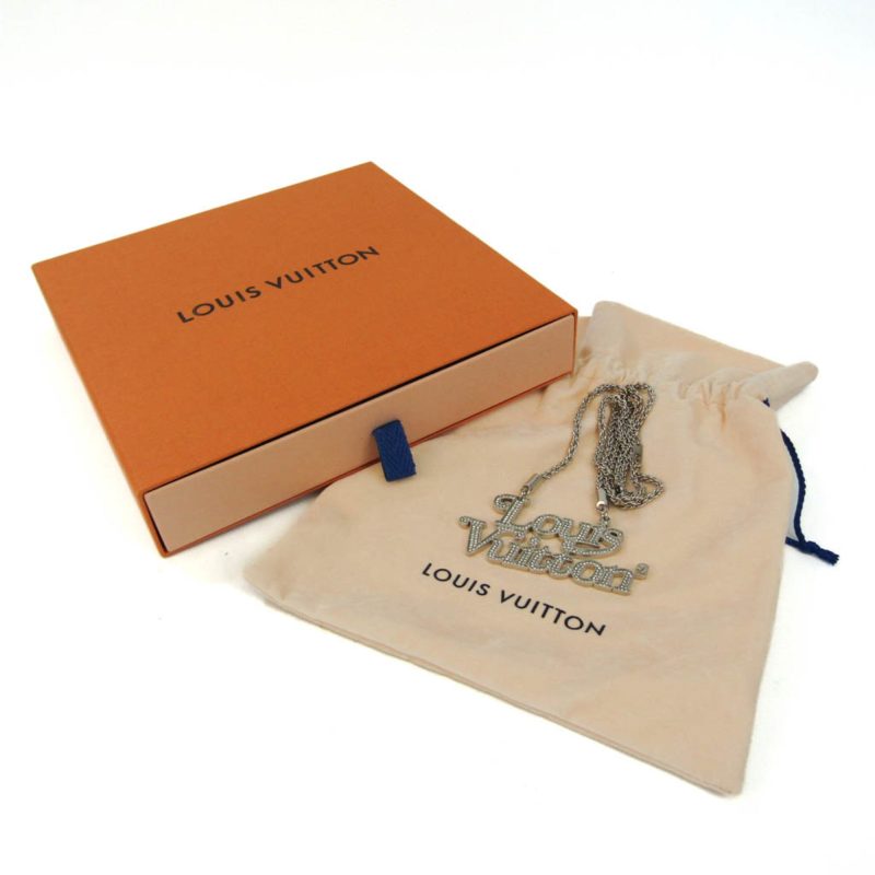 LOUIS VUITTON Colliersquard LV Strass MP2691 Metal,Rhinestone Men,Women Pendant Necklace [Silver] - Logoexplore - Image 9