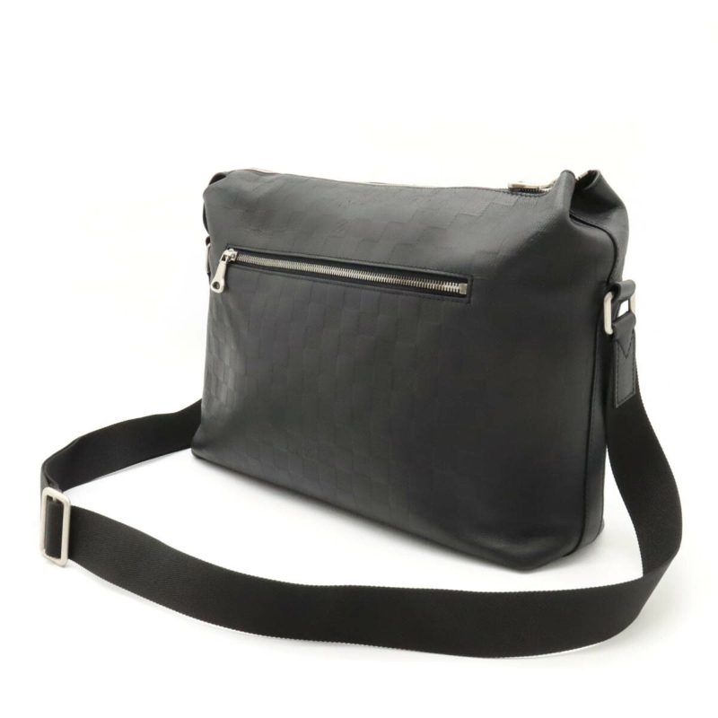 LOUIS VUITTON Damier Infini Discovery MM Shoulder Bag Onyx Black N42417 - Logoexplore - Image 2