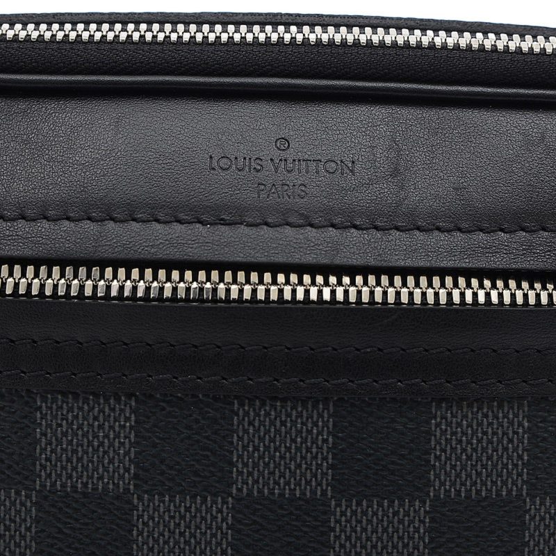 Louis Vuitton Damier Graphite Scott Messenger Shoulder Bag Men's N50018 - Logoexplore - Image 4
