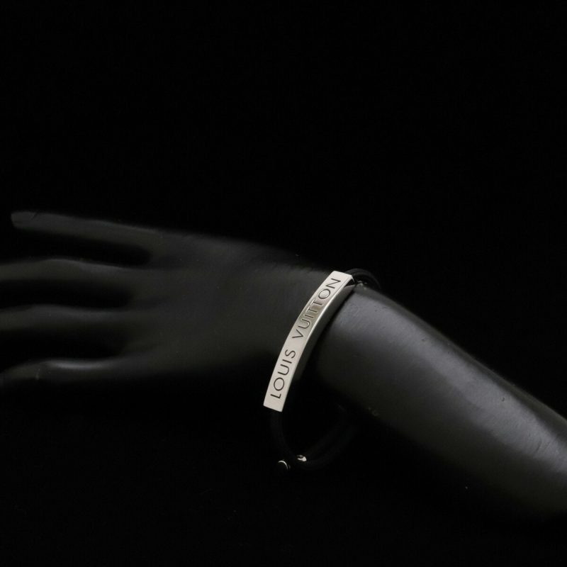 LOUIS VUITTON Bracelet LV Space Plate Metal Noir Black M00273 - Logoexplore - Image 6
