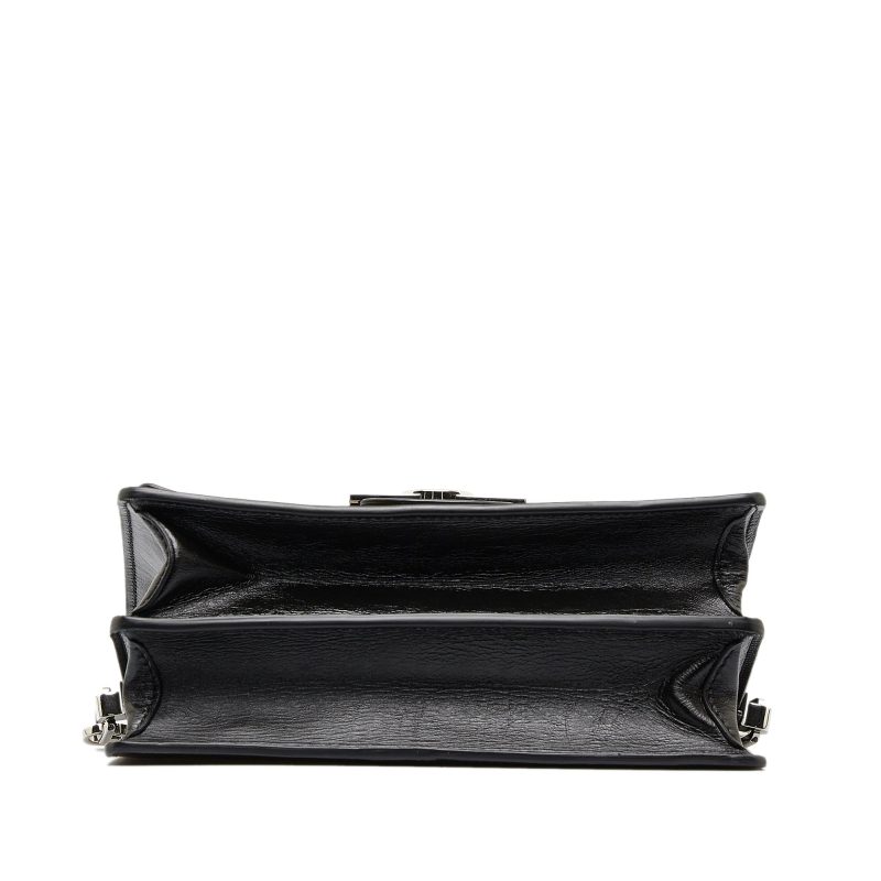 Louis Vuitton Dauphine MM Giant Monogram Canvas - Logoexplore - Image 4