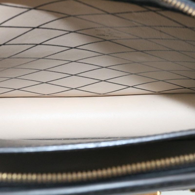 LOUIS VUITTON Epi Trunk Clutch 2Way Shoulder Bag Black M53052 28382A - Logoexplore - Image 8