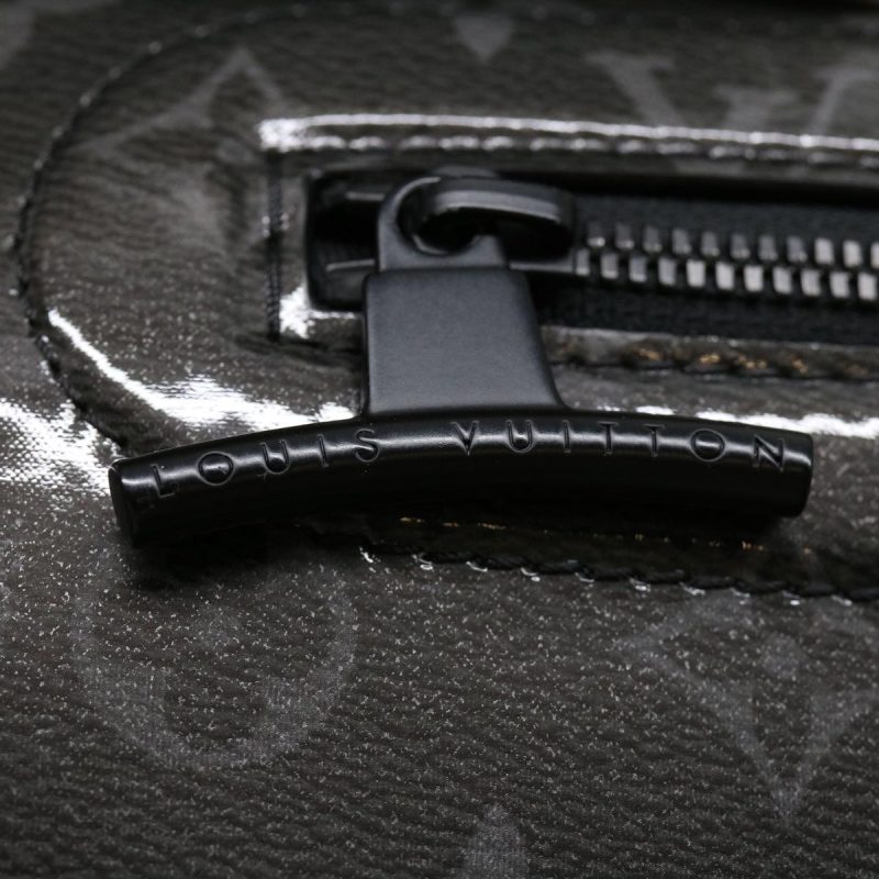 LOUIS VUITTON Eclipse Glaze Pochette Cosmos Clutch Bag M63373  30484A - Logoexplore - Image 8