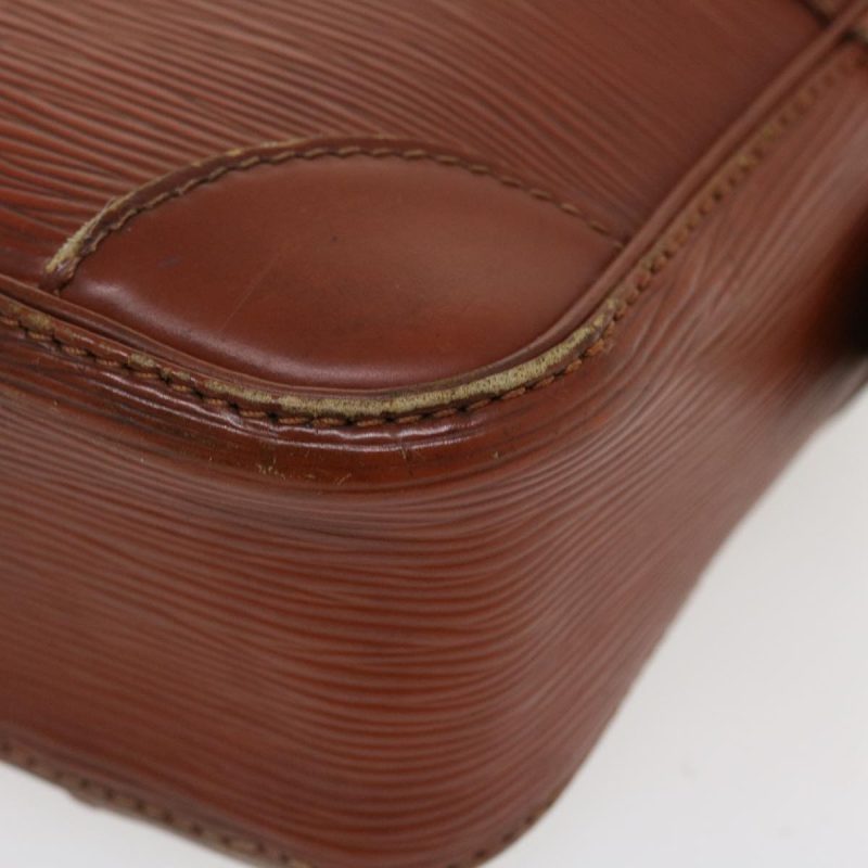 LOUIS VUITTON Epi Compiegne 28 Clutch Bag SPO Brown LV 37361 - Logoexplore - Image 7