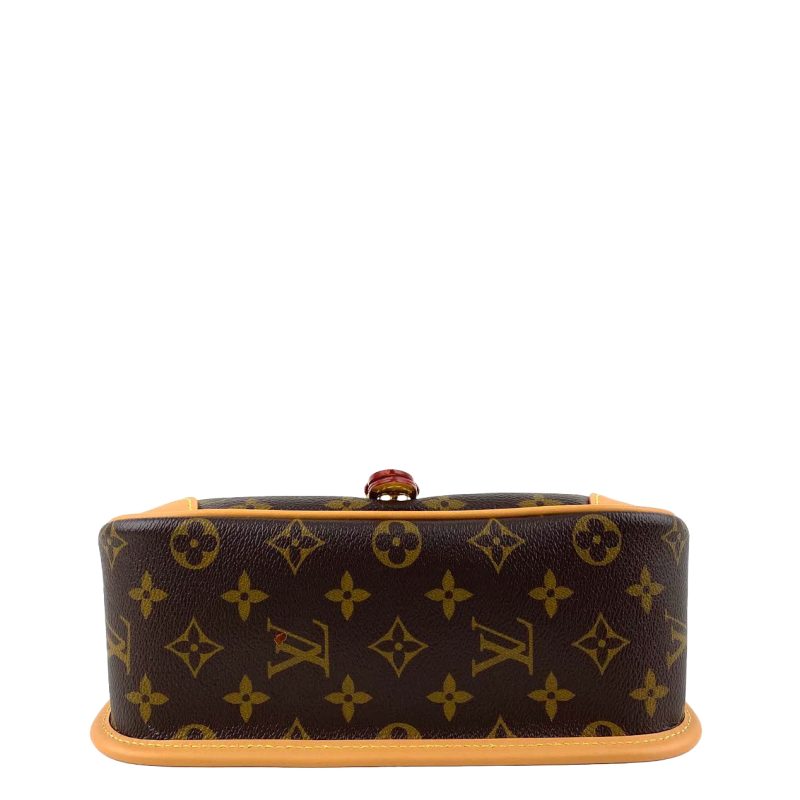 LOUIS VUITTON Diane Monogram Fuchsia w/Leather & Canvas Strap - Logoexplore - Image 7