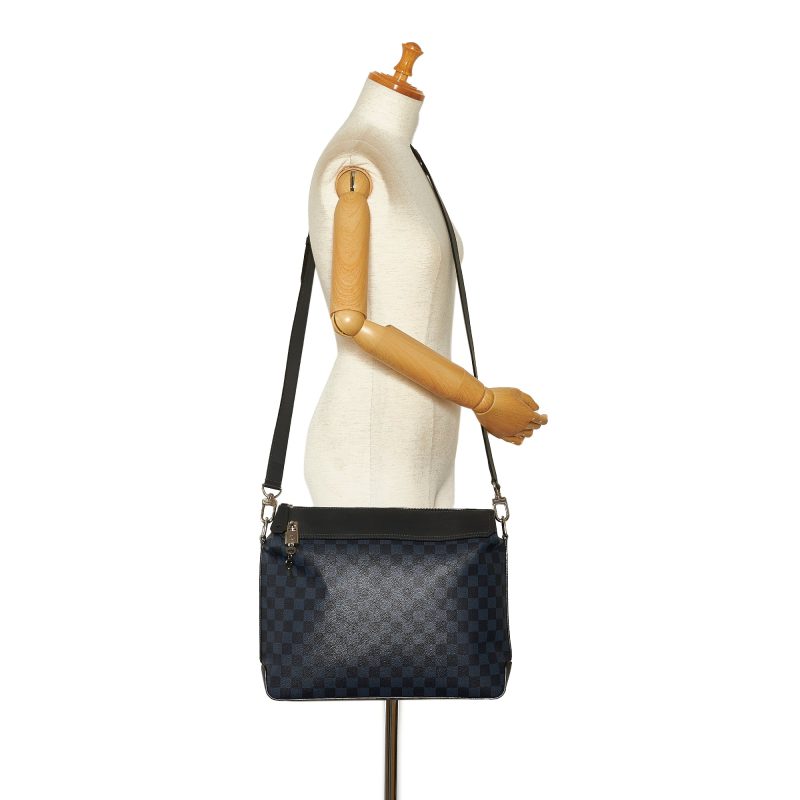LOUIS VUITTON Damier Cobalt Greenwich Messenger Crossbody Bag - Logoexplore - Image 10