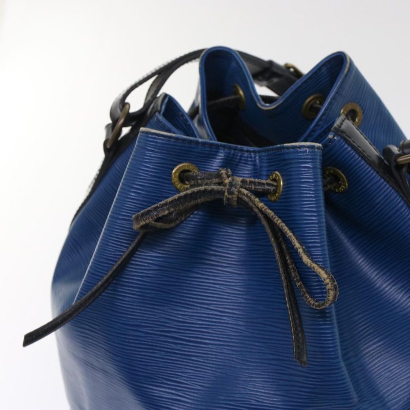 LOUIS VUITTON Epi Petit Noe Shoulder Bag Bicolor Black Blue M44152 Auth 48974 - Logoexplore - Image 6