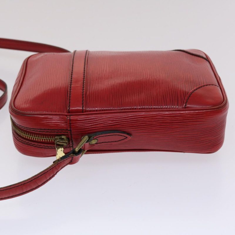 LOUIS VUITTON Epi Danube Shoulder Bag Red M45637 LV  49261 - Logoexplore - Image 3