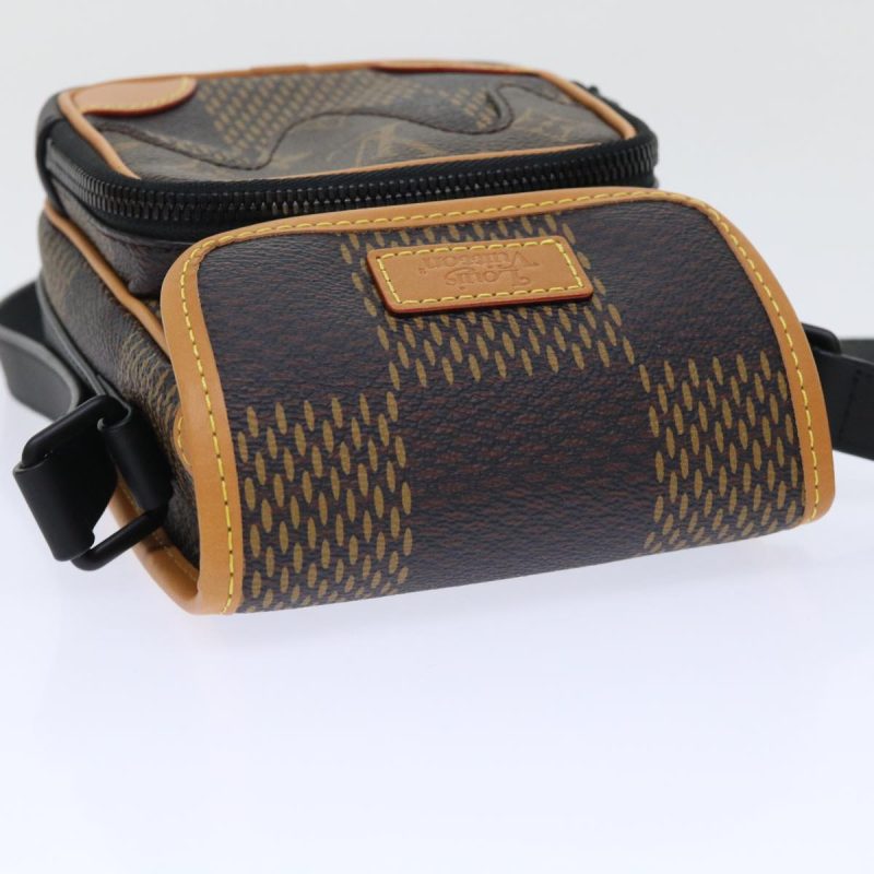 LOUIS VUITTON Damier Ebene Giant LVxNIGO Amazon Messenger Bag N40357 Auth 49475A - Logoexplore - Image 6