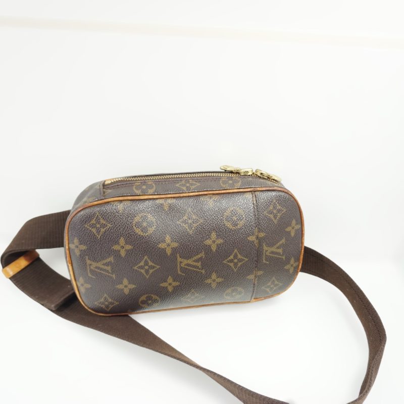 Louis Vuitton Crossbody - Logoexplore - Image 4