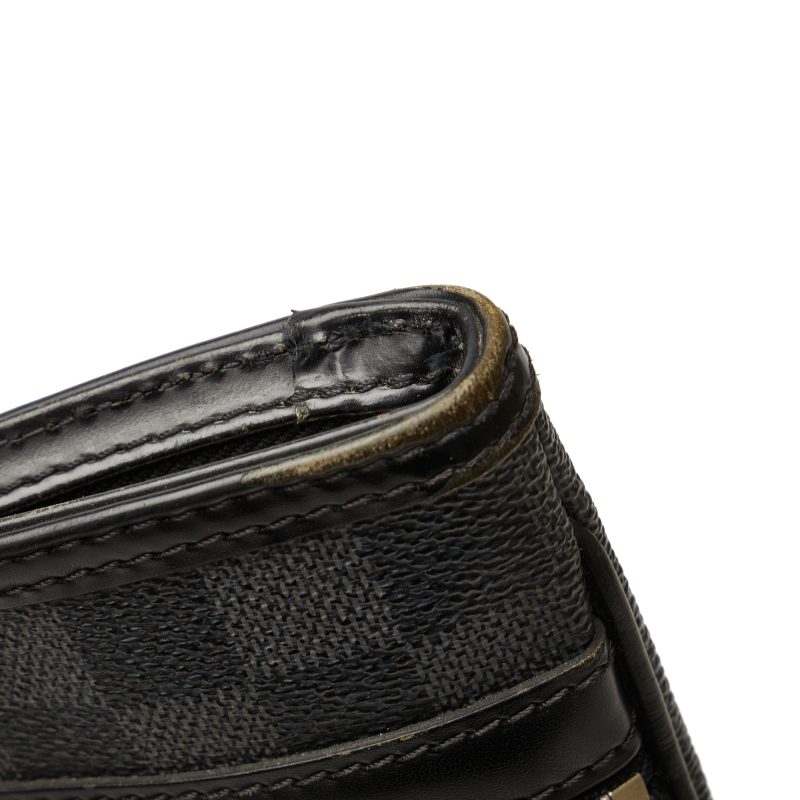 LOUIS VUITTON Damier Graphite Thomas Crossbody Bag - Logoexplore - Image 10