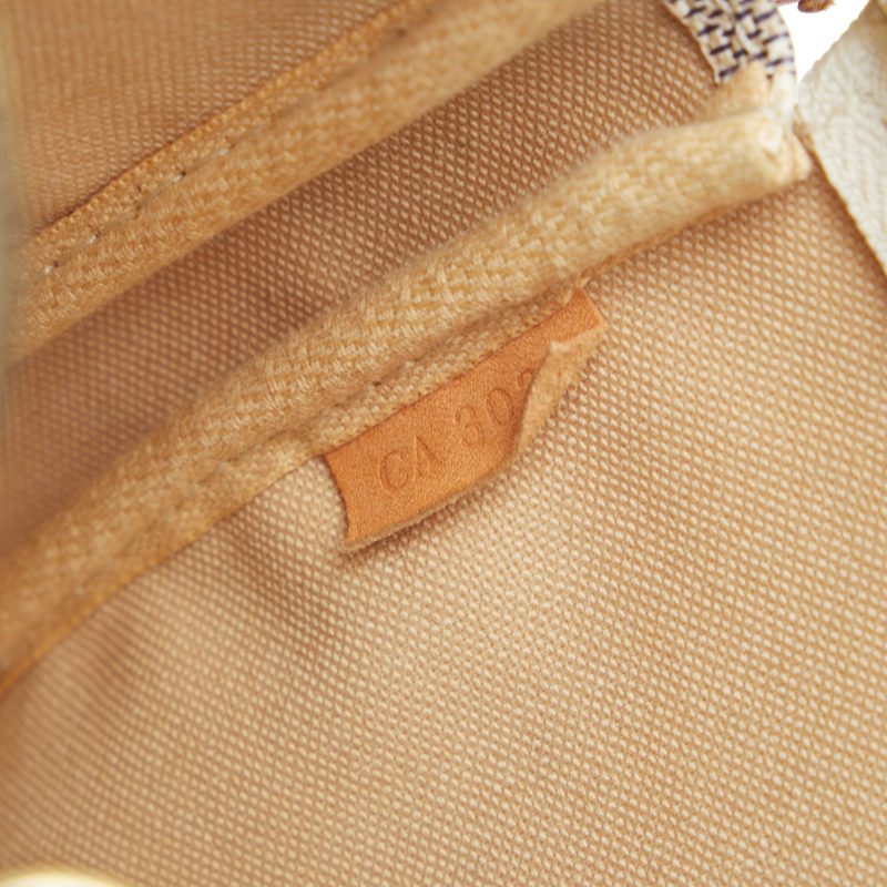 LOUIS VUITTON Damier Azur Pochette Accessoires Baguette - Logoexplore - Image 7