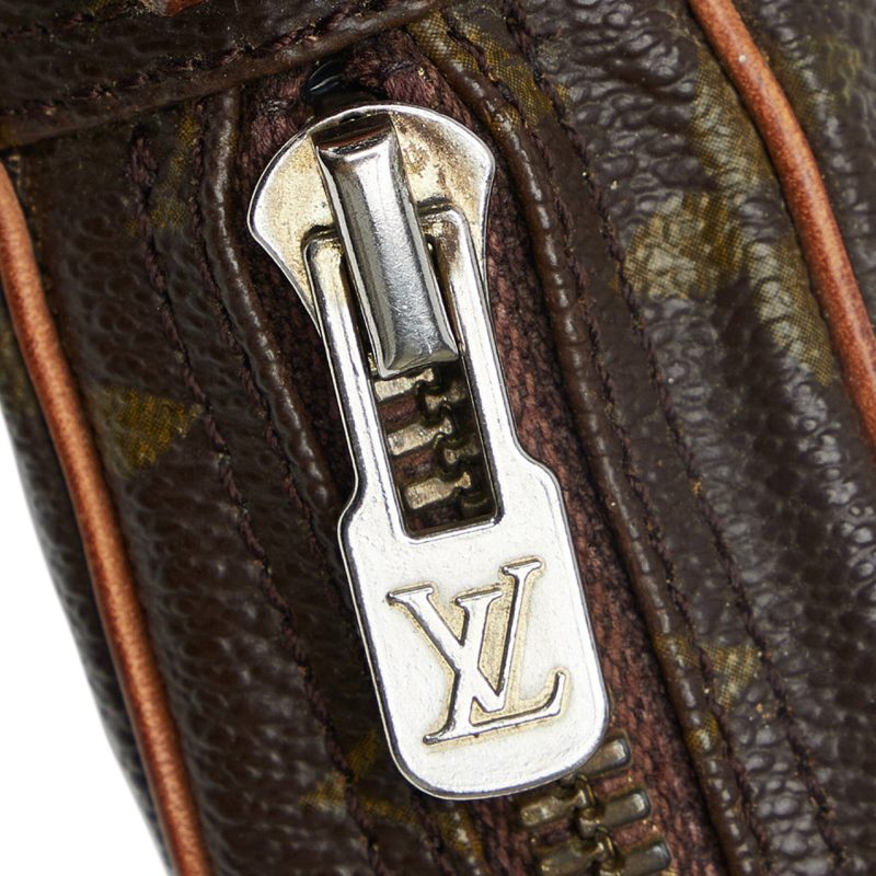 Louis Vuitton Danube Mini Monogram Canvas - Logoexplore - Image 8