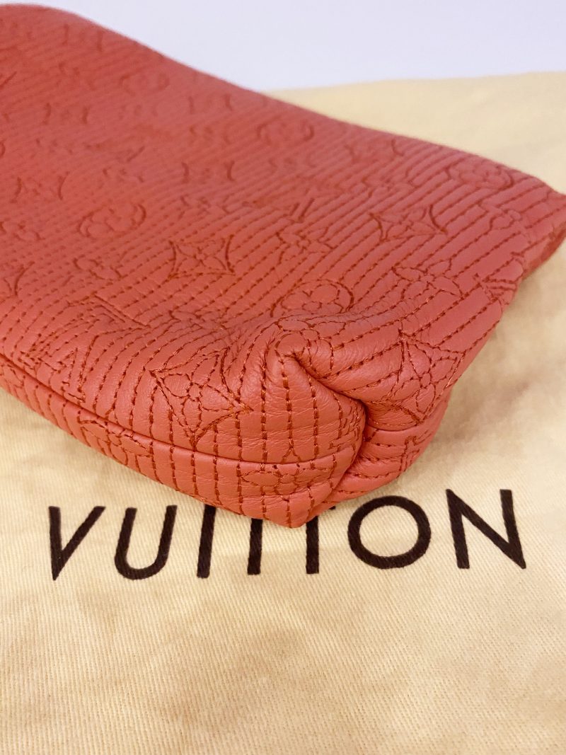 Louis Vuitton Clutch TWS pop - Logoexplore - Image 6