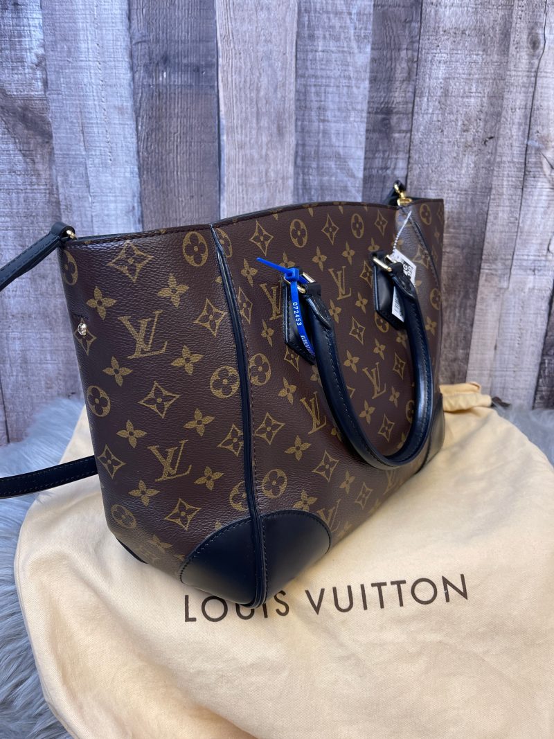Louis Vuitton Handbag Luxury Designer - Logoexplore - Image 2