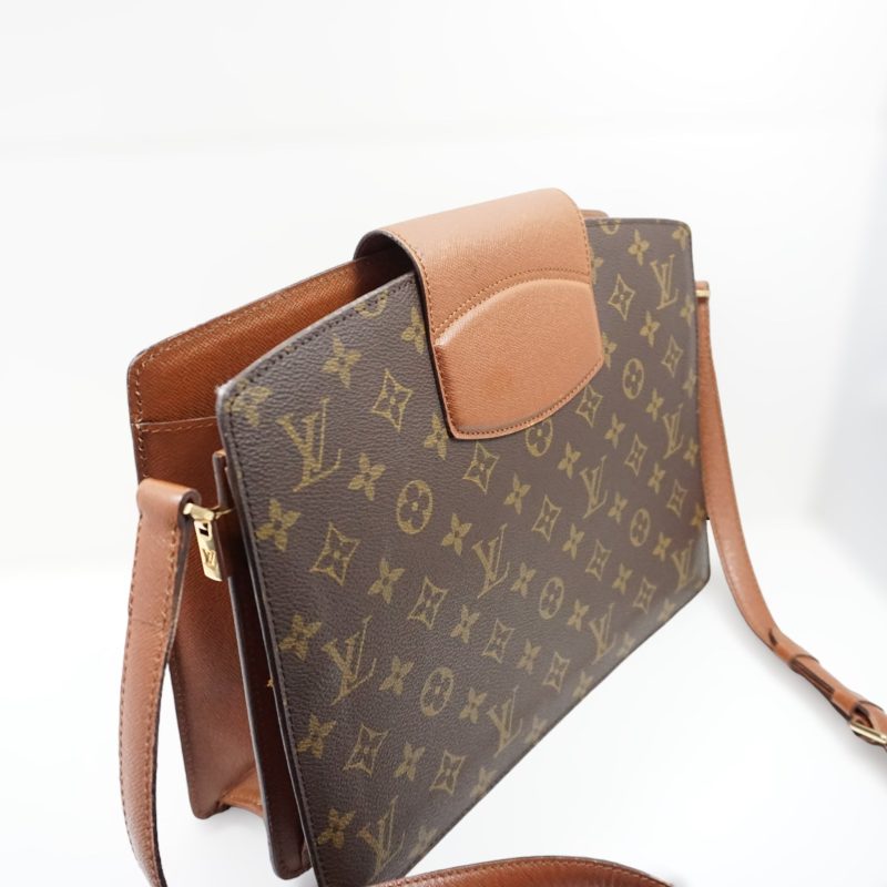 Louis Vuitton Courcelle - Logoexplore - Image 5