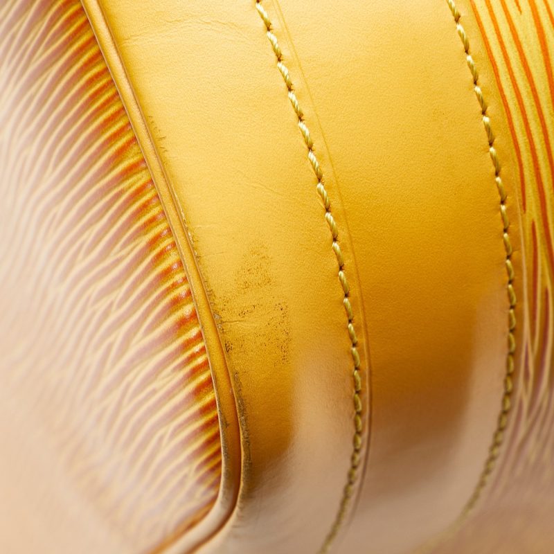 LOUIS VUITTON Epi Noe GM Bucket Bag - Logoexplore - Image 8