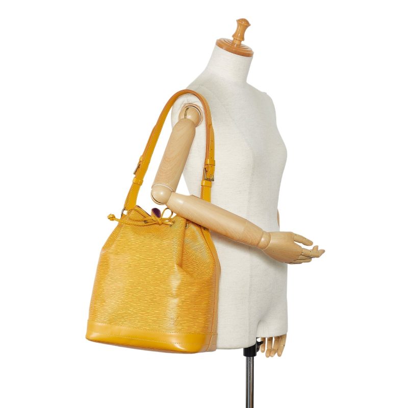 LOUIS VUITTON Epi Noe GM Bucket Bag - Logoexplore - Image 9