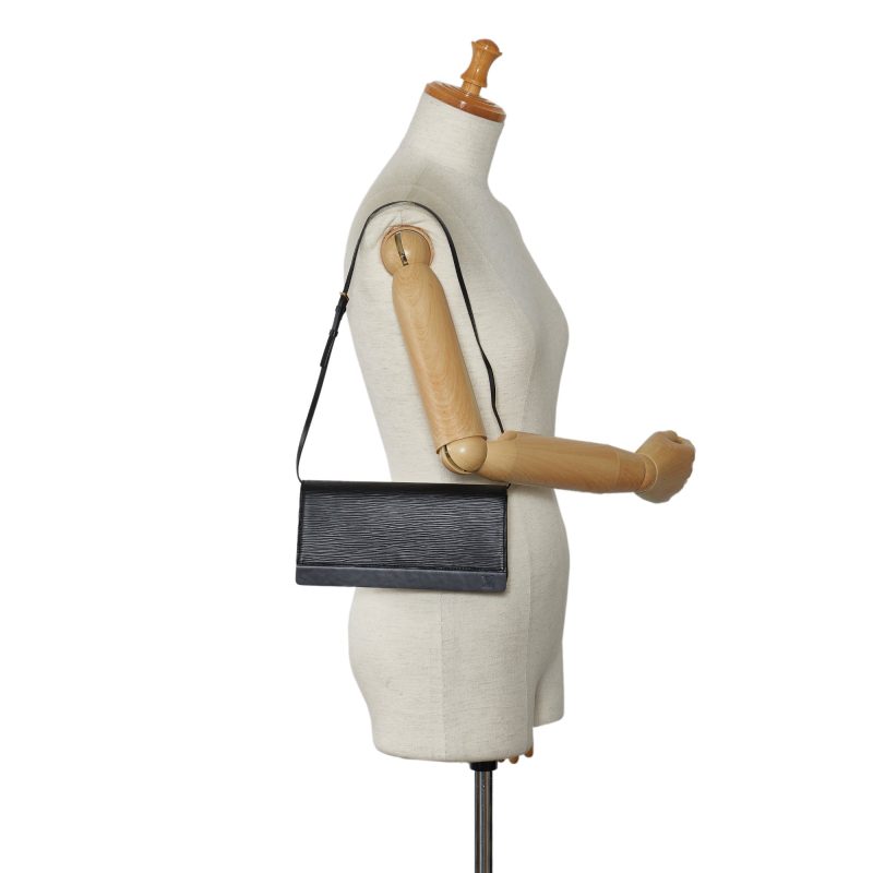 LOUIS VUITTON Epi Honfleur Clutch Bag - Logoexplore - Image 10