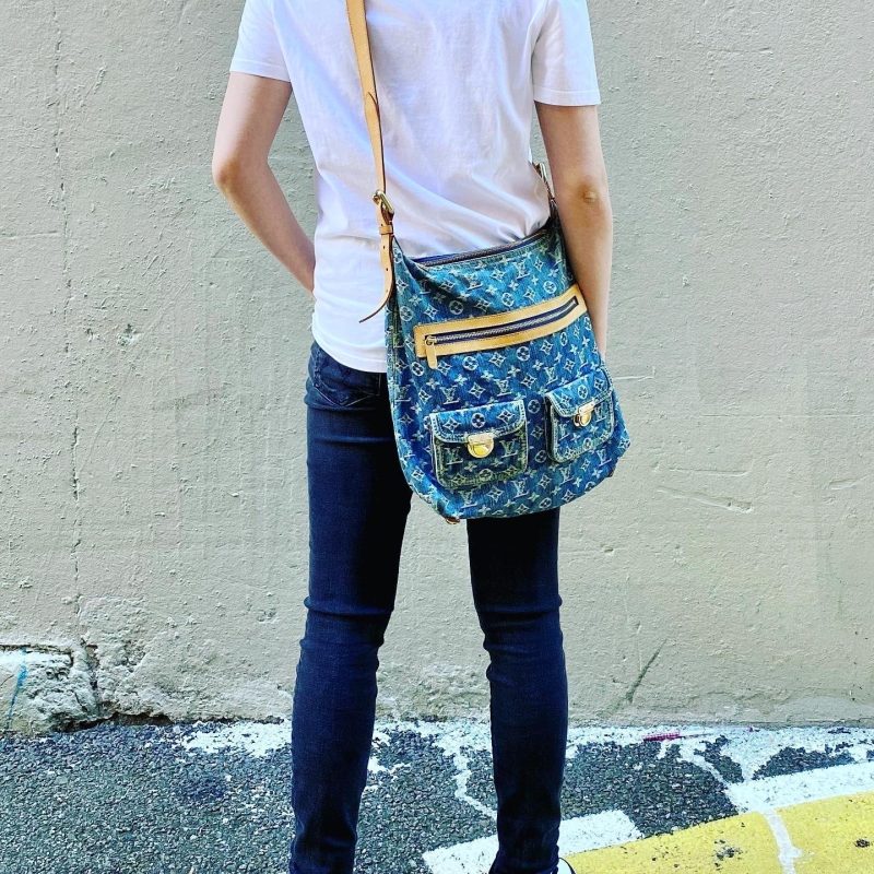 LOUIS VUITTON Denim Monogram Denim Baggy GM Bag - Logoexplore - Image 3