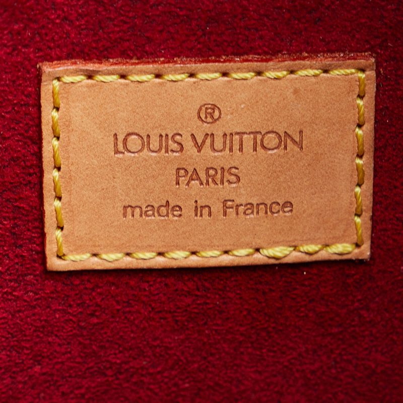 Louis Vuitton Croissant MM Monogram Canvas - Logoexplore - Image 7
