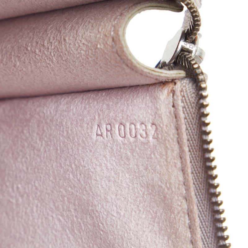 LOUIS VUITTON Epi Pochette Accessoires Baguette - Logoexplore - Image 7